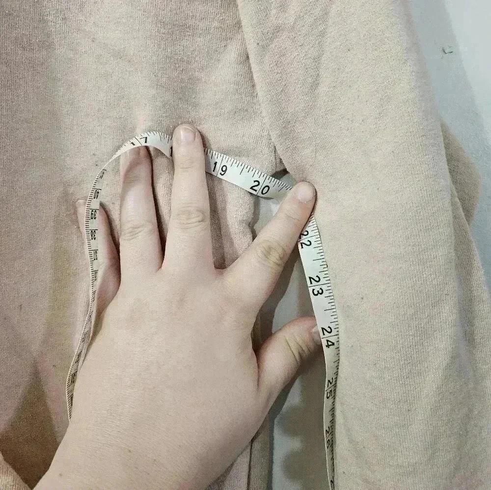 Baby pink champion hoodie! - Picture 6 of 7